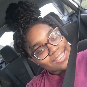 Meet your Posher, Ky'leah